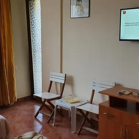 מלון Raduinea 3*